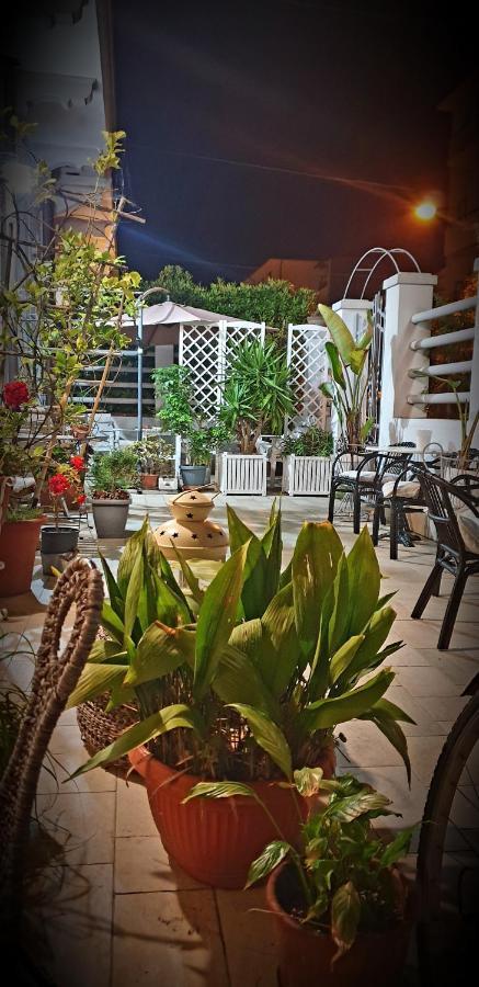 Hotel Lisa Viareggio Ngoại thất bức ảnh
